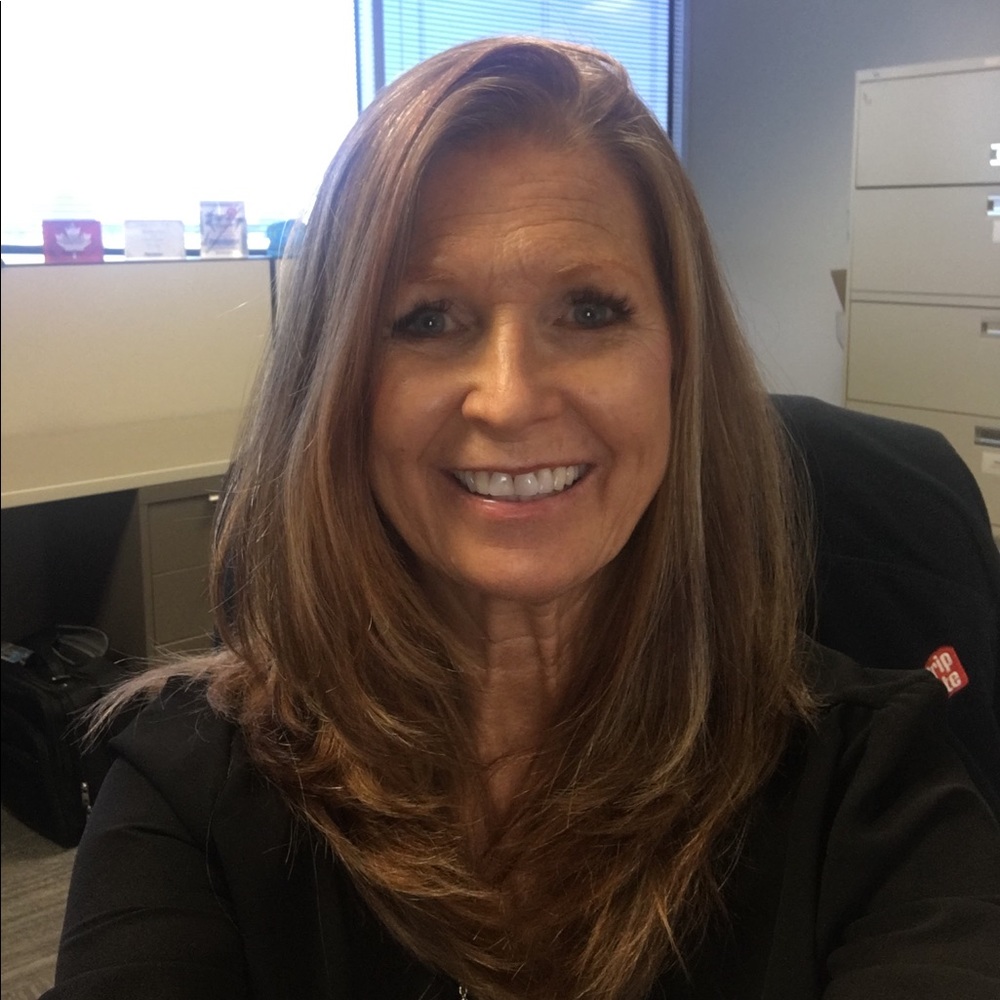 Meet your Posher, Lori